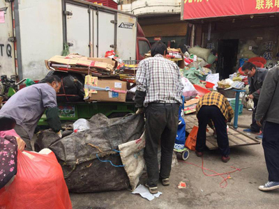 無錫梁溪城管規范廢品經營 有效維護城市生活環境